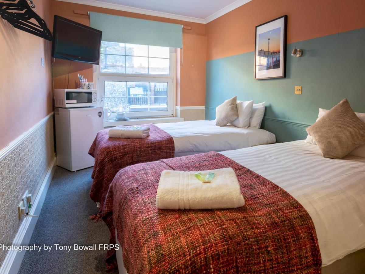 Pass The Keys Room 14 Twin The Blessed Elizabeth Boutique Suite Brighton Exterior photo