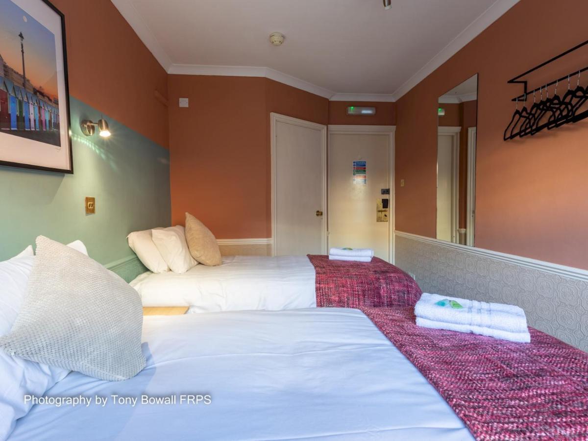 Pass The Keys Room 14 Twin The Blessed Elizabeth Boutique Suite Brighton Exterior photo